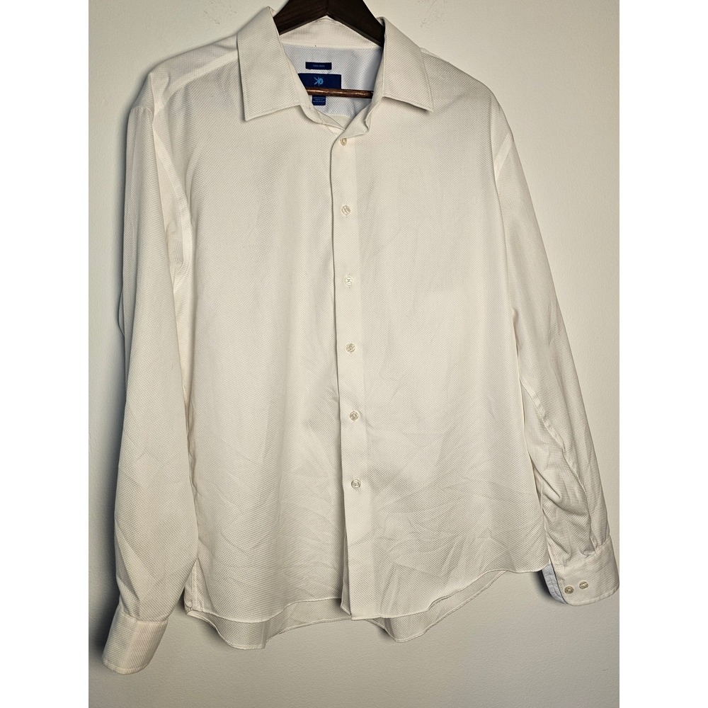 Professional Egara Non-Iron Button Down Shirt Mens XL White Textured Cotton